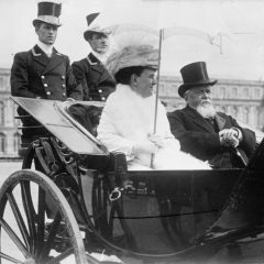 Queen_Wilhelmina_of_Holland,_President_Fallières_of_France